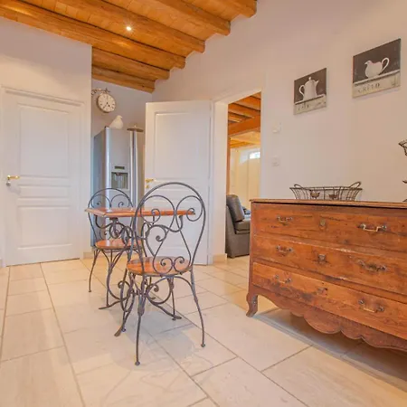 Le Holiday home